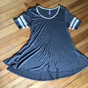LulaRoe perfect Tee size xxs